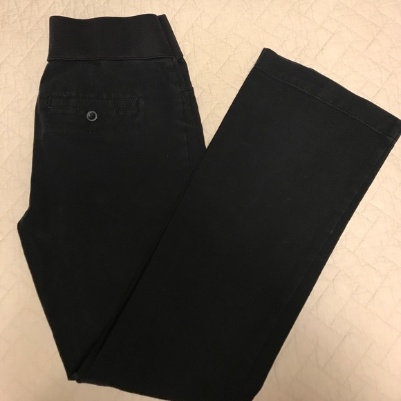 Old Navy Maternity black flare pant 2 - Picture 3 of 3